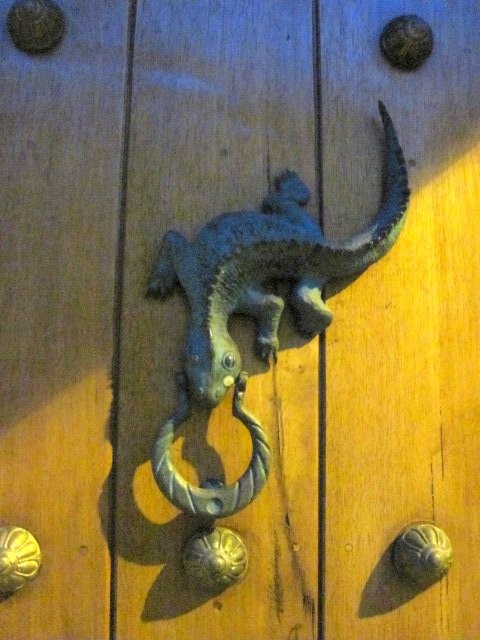 Many interesting door knockers