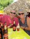 Paul & Kate (Iolea) enjoying a beer and a corriente
