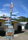 p Union Island has lots of little shops to explore.JPG