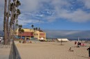 Santa Cruz Beach 