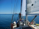 Sailing along very slowly to Partida.