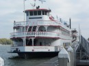 Tour boats in Savannah