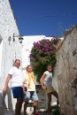 Walking up to the chora of Astipalaia