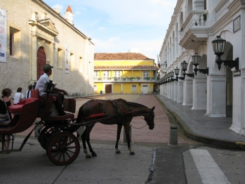 Architecture and old horse carriage in Centro, Cartagena