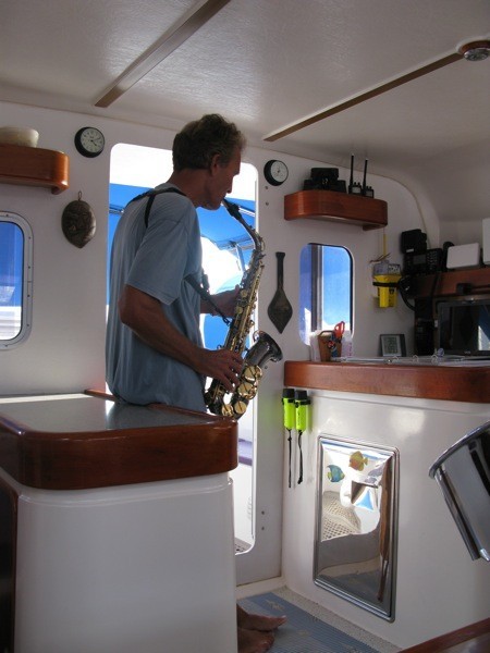 Rick, on s/v Tara Vana, playing a little jazz on the sax for us