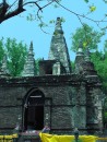 Wat Chet Yot: One of the larger and best preserved chedi. 