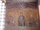 Haghia Sophia Museum: Virgin Mary, Emperor Constantine, and wife.