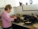 Alexandra was demonstrating how to cook Romerlitos and speaking Spanish at the same time.