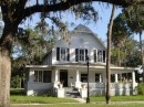 One of the historic homes down near the river in Green Cove Springs. (For more photos of the town see sub-album GREEN COVE SPRINGS: THEN & NOW.)