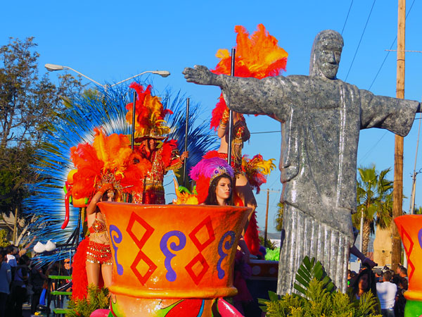 This Brazilian float even depicted the giant Jesus  statue in Rio.