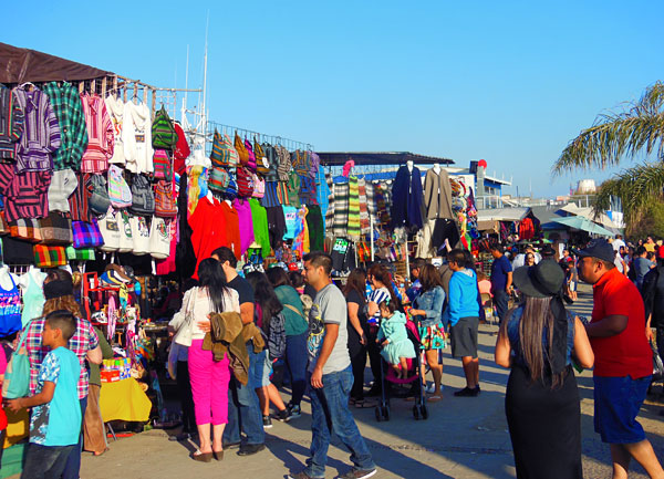 So much fun to see all of the Mexican families out on the Malecon enjoying the sun, trinkets for sale, and Carnaval festivities. Carnaval here in Ensenada is VERY family-oriented, nothing like Rio or New Orleans, here is
