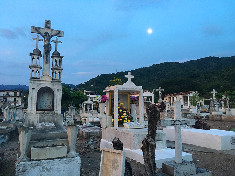 Auspicious Full-moon rising over the PV cemetery on Dia de los Muertos.