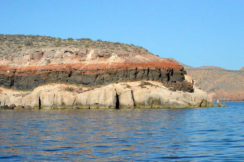 A geologists wet dream: so many different types, colors, and eras of geologic formation in Baja it