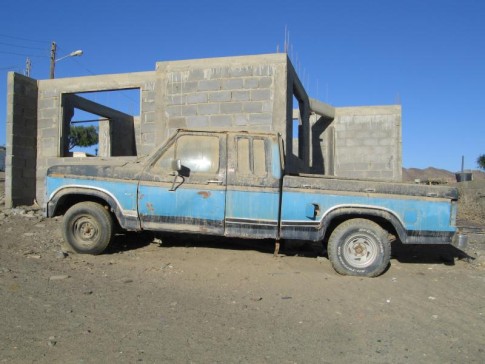 An old truck at Turtle Bay