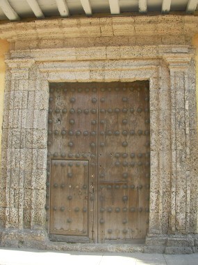 One of many beautiful doors Caratgena