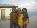 Isla Maquina children and Jack
