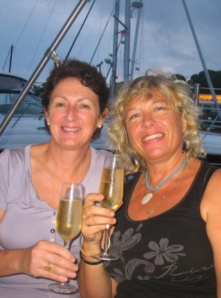 Di and LInda with aussie champers