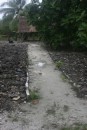 It is amazing to us how some of the families on the island tended their properties.  This family had cleared all the lava rock away (no easy task) to make a nice smooth walkway up to their house - they may be poor in money, but not in pride.