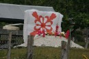 We love the way the Tongans adorn their loved ones graves - this quilt was beautiful!