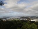 vredig uitzicht vanaf slagveld over Whangarei