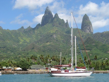 Ou pou island, Marquesas