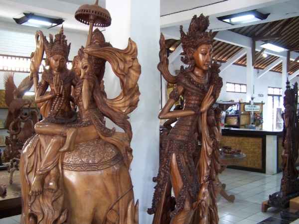 The enormous sculptures in the store