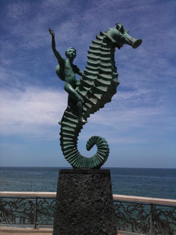 Icon of the PV malecon