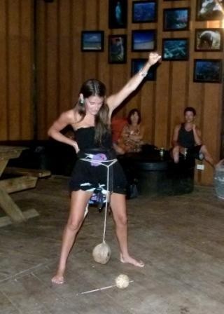 What can we say  -  Linds was an enthusiastic participant in this cocunut game at the Manta Ray Resort bar.  Go Team Canada!
