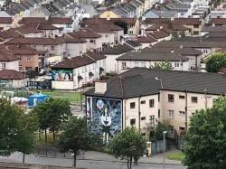 Bogside, Derry: Evocative murals are on the end of many buildings in Bogside