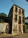 Maison d’avant la destruction abandonnée : Rue Victor Hugo, St-Pierre, Martinique, 7 Jan 2019