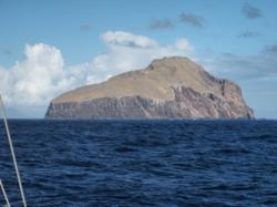Royaume de Redonda: Un rocher, siège du royaume du roi Juan 1er, entre Montserrat et Nevis