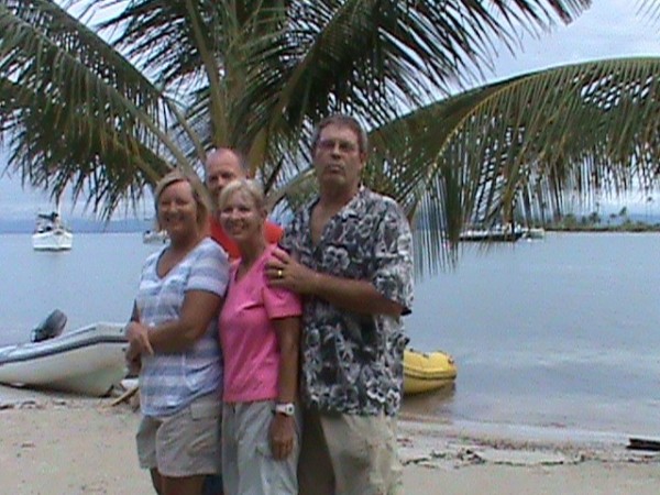 Denny &  Becky with Jim & Connie in the San Blas