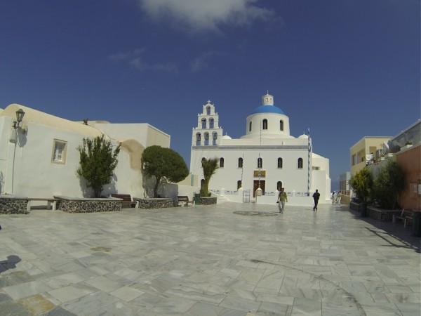 A big Orthodox church in Oia