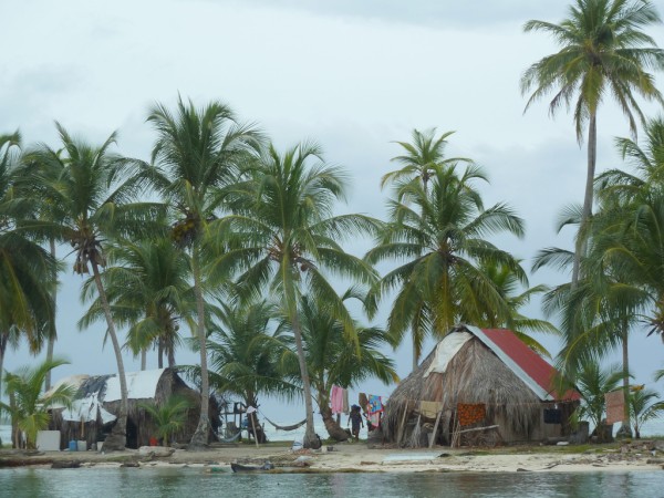 Kuna village at Lemmons Cays