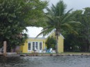 cute house along the waterway....Delray