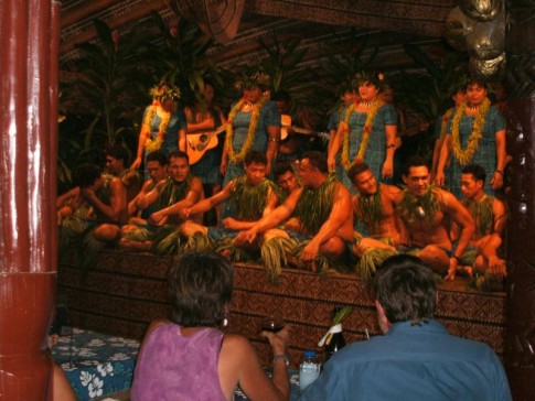 Samoan dancing