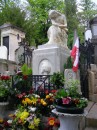 Paris graveyard with some amazing famous sites