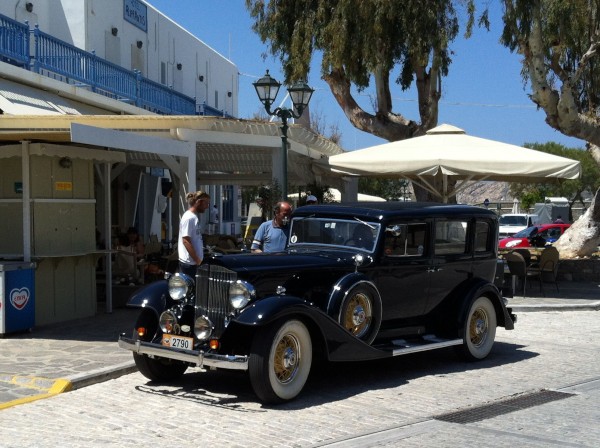 Lovely classic car that we saw in Paros