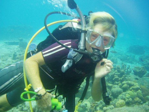 Jane diving