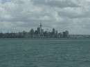 Von Kawau Island haben wir es endlich nach Auckland geschafft. In der Weihnachtszeit war es uns nicht möglich einen Platz in einer Marina von Auckland zu finden.
