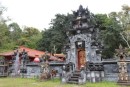 Einer von 1000 Tempeln auf Bali, Indonesien, September 2013