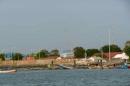 Onze ankerplaats bij Banjul; geen inspirerende omgeving