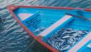 De vissersboten hebben niet alleen mooie kleuren maar dragen ook nog een (christelijke) boodschap uit. Mooi geschilderd op de binnenkant van de boeg.