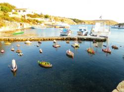 Small boats at Arki harbour