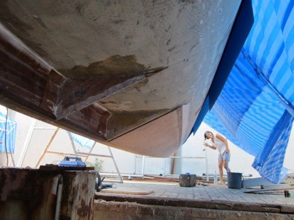 Checking to make sure the hull is fair.