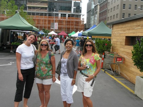 Lauren (Wayward Wind), Rina (Follow You Follow Me), Suzanne (Carinthia) and Stacey (Lightfoot) accompany me to the Farmers Market in Auckland on Saturday morning