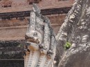 Wat Chedi Luang: Stair rail displayed five-headed dragon.