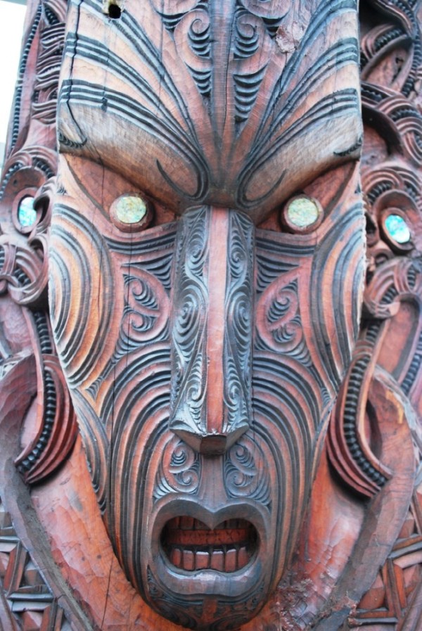 wood carvings at Rotorua