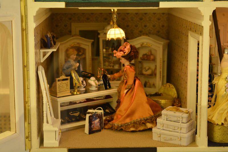Dollhouse: There were plenty of them from all eras, very unique