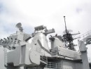 Decksaufbauten der USS Missouri mit Feuerleitradar
